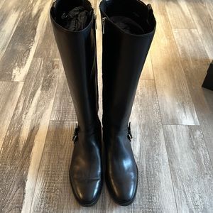 Banana Republic Boots 9.5